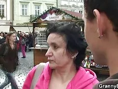 મિશનરીમાં pussyfuck દરમિયાન Bigbooty MILF spanked ઇંગ્લીશ સેકસી વીડિયો
